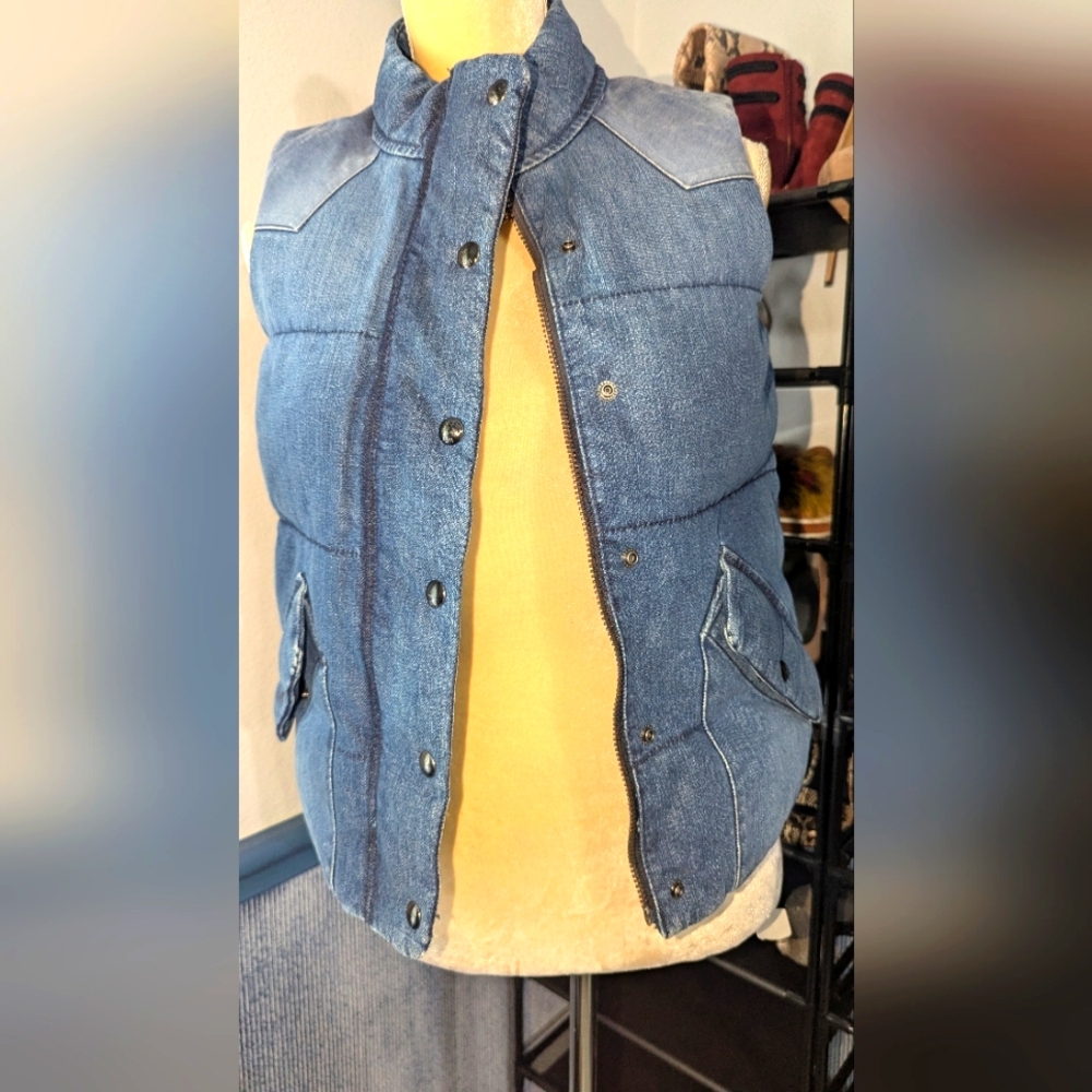 GAP Dark Blue Denim Vest (XS)